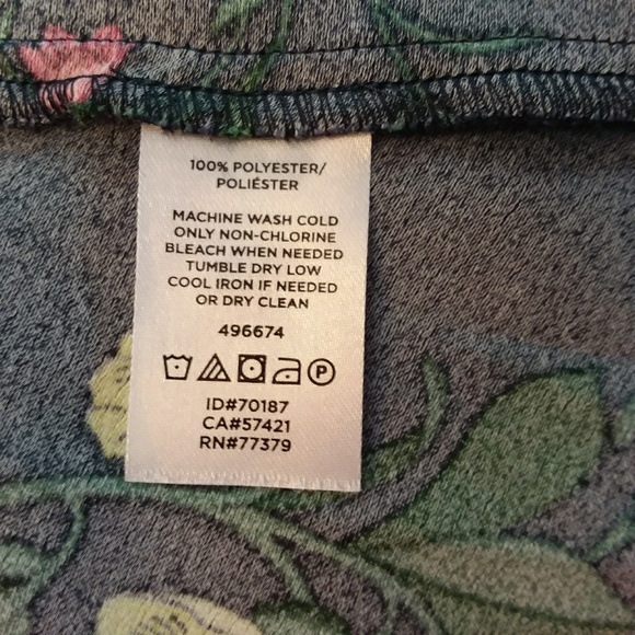 Ann Taylor Women's Wrap Around Top NWT - Picture 7 of 7